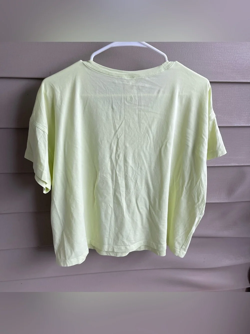 Lululemon Size 14 Cates T-Shirt Yellow Cropped Top Tee